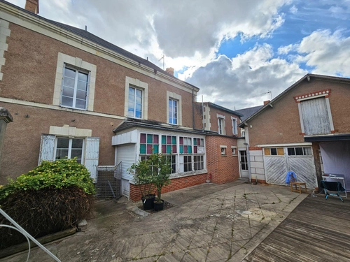 Image d'un maison 9 pièces 200 m² à 215000€ à thouars (79100)