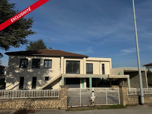 Image d'un maison 3 pièces 120 m² à 320000€ à saint-genest-lerpt (42530)