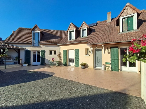 Image d'un maison 7 pièces 184 m² à 238000€ à la suze-sur-sarthe (72210)