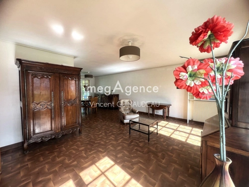 Image d'un maison 11 pièces 220 m² à 220000€ à cholet (49300)