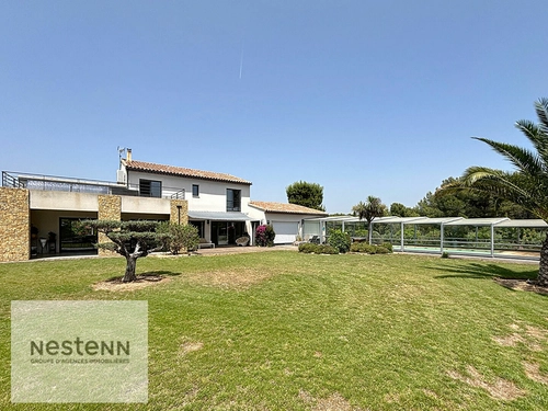 Image d'un maison 12 pièces 280 m² à 1995000€ à la cadière-d'azur (83740)