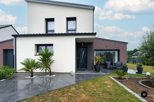Image d'un maison 4 pièces 138 m² à 441300€ à andard (49800)