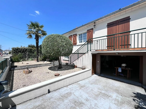 Image d'un maison 4 pièces 89 m² à 243700€ à andard (49800)