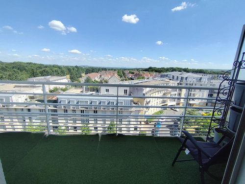Image d'un appartement 3 pièces 54 m² à 1200€ à cergy (95800)