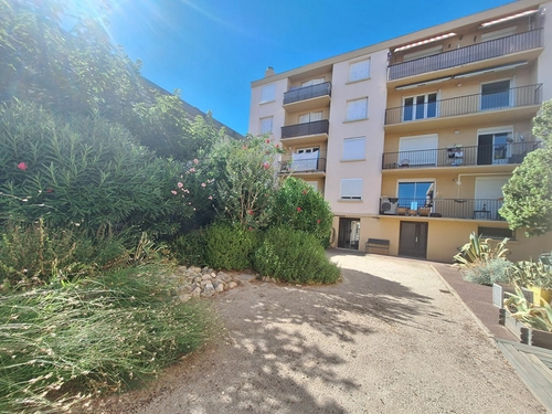 Image d'un appartement 5 pièces 100 m² à 164000€ à avignon (84000)
