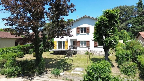 Image d'un maison 6 pièces 155 m² à 150000€ à mirande (32300)