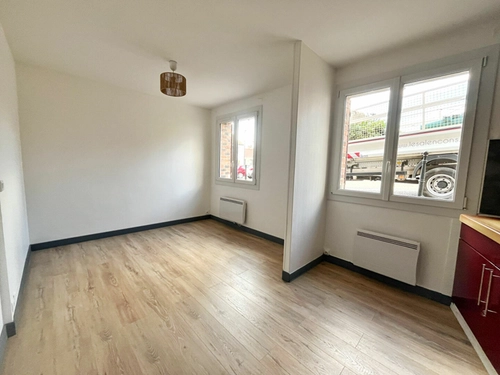 Image d'un appartement 1 pièce 26 m² à 98000€ à camon (09500)
