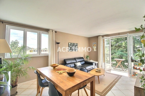 Image d'un appartement 3 pièces 65 m² à 239000€ à andrésy (78570)