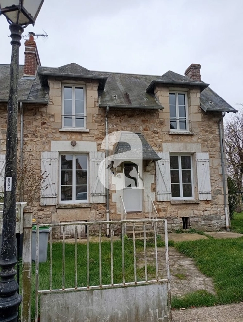 Image d'un maison 3 pièces 64 m² à 755€ à faverolles (36360)