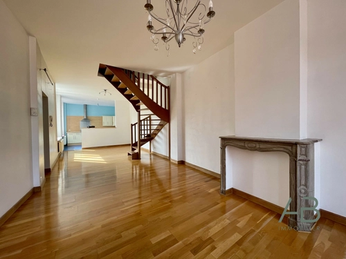 Image d'un appartement 3 pièces 95 m² à 430000€ à lille (59000)
