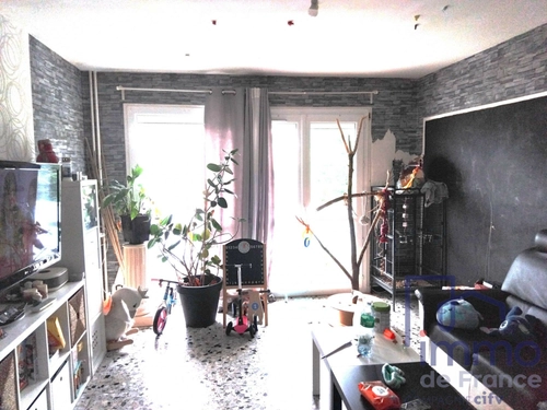 Image d'un appartement 4 pièces 87 m² à 108000€ à saint-étienne (42100)