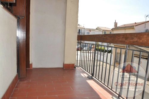 Image d'un appartement 4 pièces 77 m² à 740€ à port-la-nouvelle (11210)