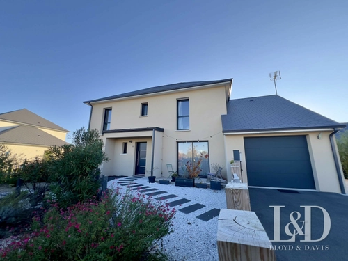 Image d'un maison 10 pièces 130 m² à 364000€ à saumur (49400)