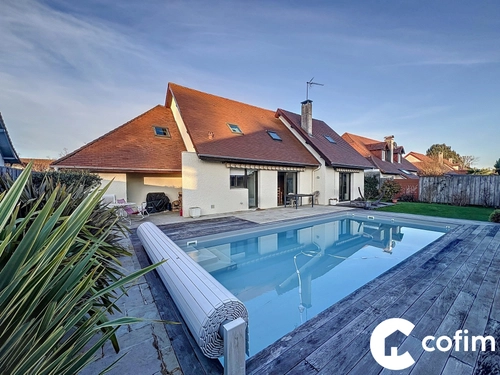 Image d'un maison 6 pièces 163 m² à 380000€ à pau (64000)