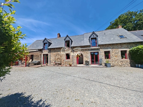 Image d'un maison 7 pièces 173 m² à 367425€ à combourg (35270)