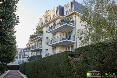 Image d'un appartement 1 pièce 20 m² à 155000€ à sceaux (92330)