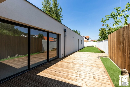 Image d'un maison 4 pièces 138 m² à 595000€ à cenon (33150)