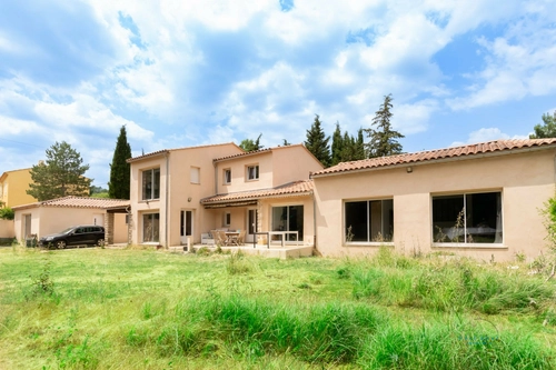 Image d'un maison 7 pièces 235 m² à 659000€ à rians (83560)