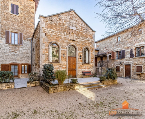 Image d'un maison 6 pièces 191 m² à 560000€ à pommiers (69480)