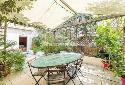 Image d'un appartement 4 pièces 106 m² à 930000€ à suresnes (92150)