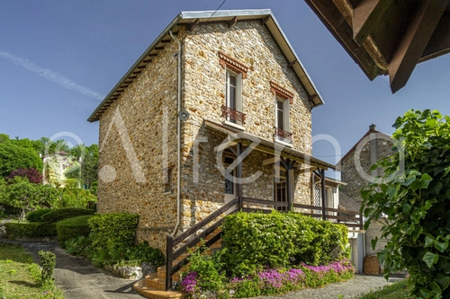 Image d'un maison 6 pièces 99 m² à 315000€ à hardricourt (78250)