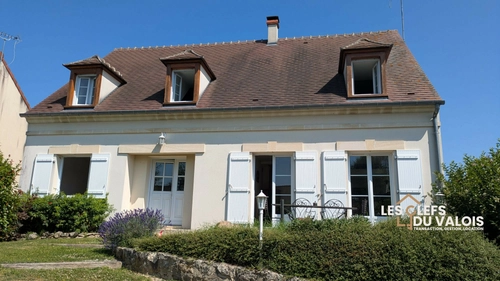 Image d'un maison 8 pièces 164 m² à 395000€ à crépy-en-valois (60800)