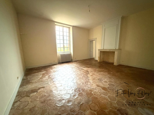 Image d'un maison 6 pièces 226 m² à 1330€ à toulenne (33210)