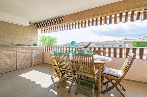 Image d'un appartement 3 pièces 63 m² à 390000€ à saint-laurent-du-var (06700)