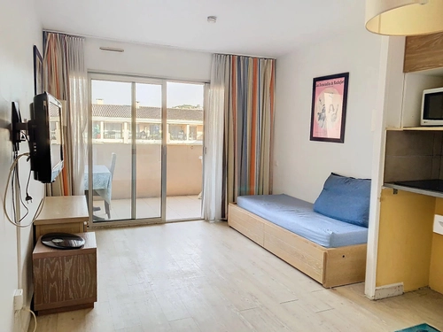 Image d'un appartement meublé 2 pièces 30 m² à 701€ à cannes (06400)