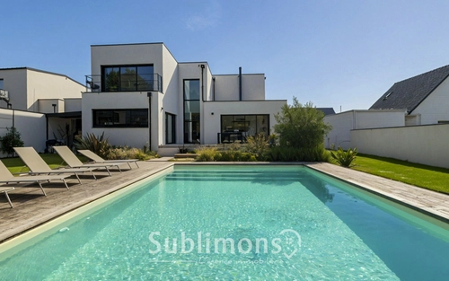 Image d'un maison 7 pièces 192 m² à 1351700€ à vannes (56000)