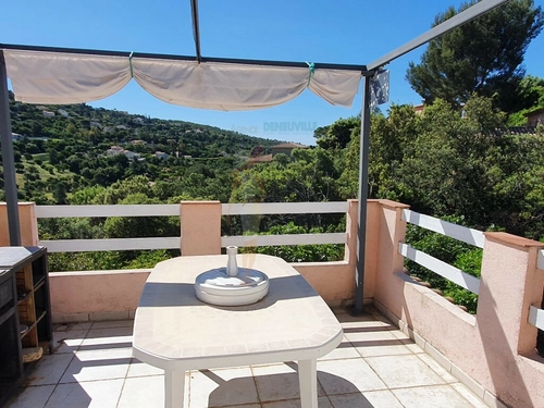 Image d'un appartement meublé 2 pièces 35 m² à 780€ à roquebrune-sur-argens (83520)