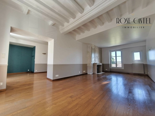 Image d'un maison 8 pièces 204 m² à 282000€ à châteaudun (28200)