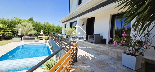 Image d'un maison 11 pièces 321 m² à 695000€ à panazol (87350)