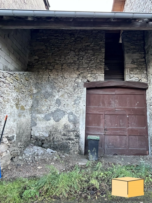 Image d'un maison 1 pièce 46 m² à 20000€ à virignin (01300)