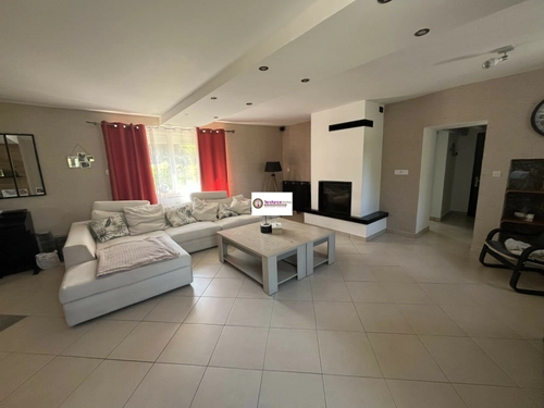 Image d'un maison 6 pièces 178 m² à 248400€ à mortagne-au-perche (61400)