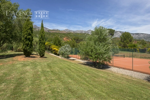 Image d'un maison 8 pièces 296 m² à 1950000€ à aix-en-provence (13090)