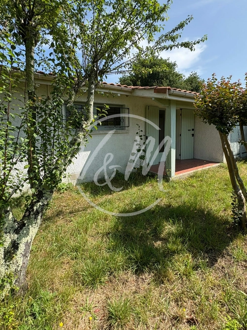 Image d'un maison 3 pièces 50 m² à 299000€ à arès (33740)