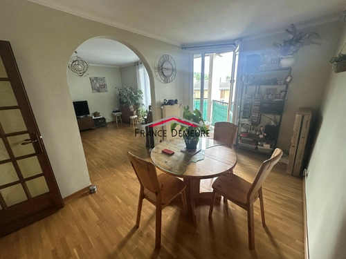 Image d'un appartement 4 pièces 72 m² à 202350€ à franconville (95130)