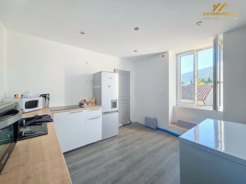 Image d'un maison 7 pièces 180 m² à 180000€ à privas (07000)