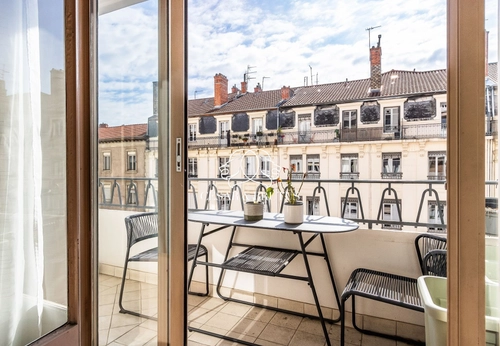 Image d'un appartement 5 pièces 109 m² à 599000€ à lyon 7ème (69007)