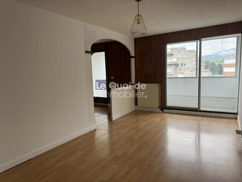 Image d'un appartement 4 pièces 78 m² à 75000€ à grenoble (38000)