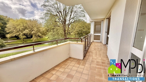 Image d'un appartement 4 pièces 89 m² à 170000€ à bourg-en-bresse (01000)