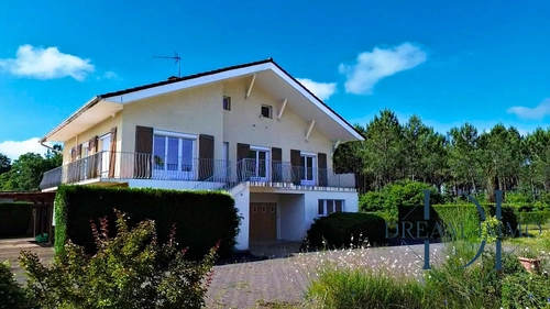 Image d'un maison 8 pièces 158 m² à 299000€ à mées (40990)