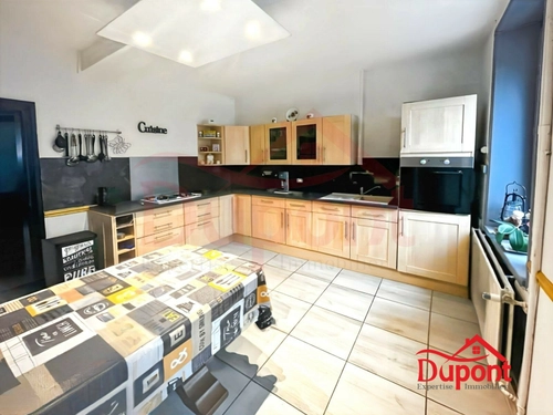 Image d'un maison 6 pièces 131 m² à 80000€ à le cateau-cambrésis (59360)