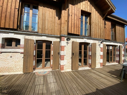 Image d'un maison 4 pièces 85 m² à 551200€ à arès (33740)