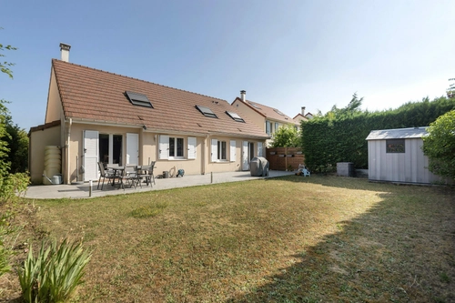 Image d'un maison 6 pièces 177 m² à 546000€ à nozay (10700)