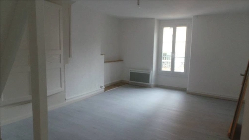 Image d'un appartement 2 pièces 44 m² à 445€ à nyons (26110)