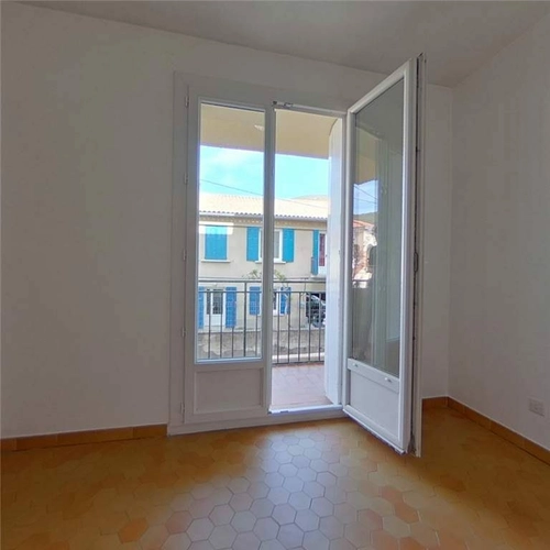 Image d'un appartement 2 pièces 58 m² à 601€ à nyons (26110)