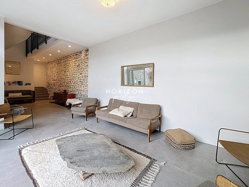 Image d'un maison 10 pièces 245 m² à 959000€ à "écully" (69130)