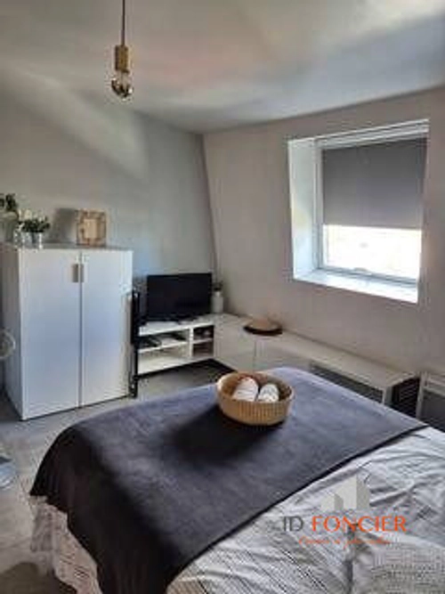 Image d'un appartement meublé 1 pièce 23 m² à 700€ à savigny-sur-orge (91600)